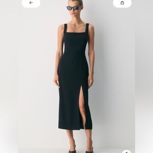 Babaton 90’s slit dress